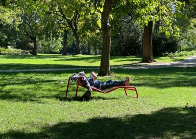 Nürnberger Stadtpark gegenüber dem Heilzentrum Helios